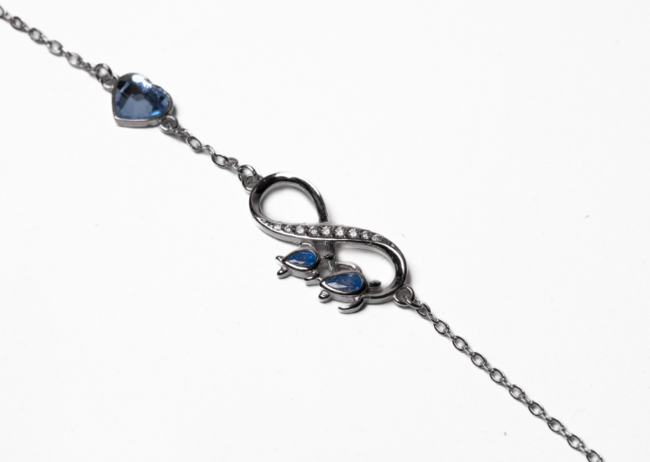 Vera & Co – Silver Infinity Sky