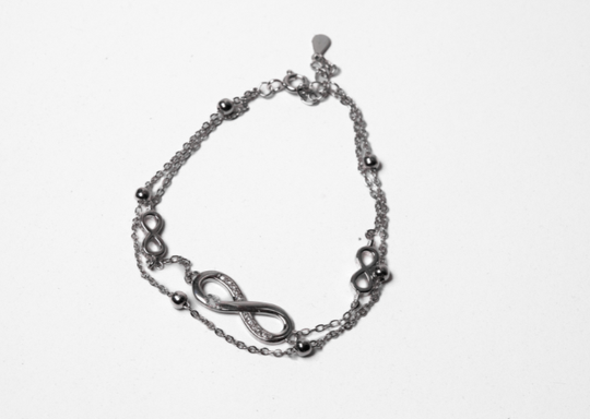 Vera & Co – Silver Eternal Flow