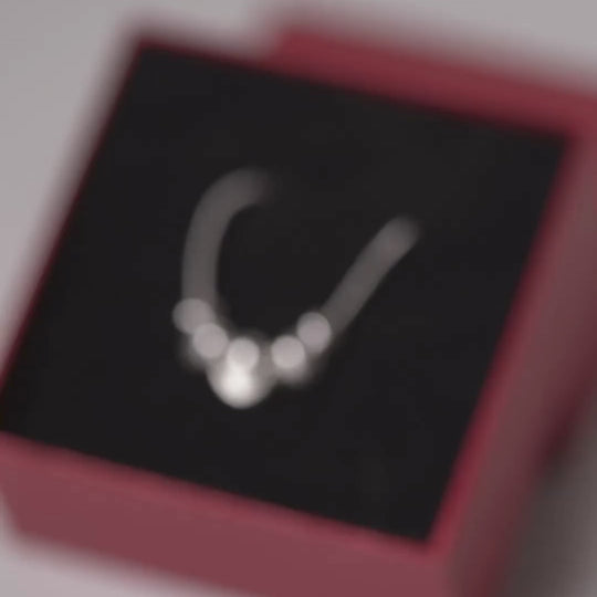 Vera & Co – Silver Beads Essence